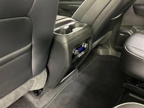 Used 2026 Buick Enclave Sport Touring FWD image 18