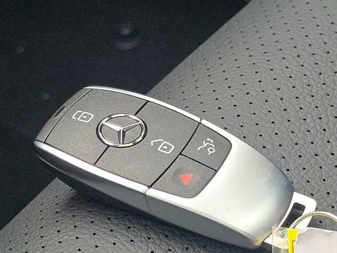 New 2026 Mercedes-Benz GLE 350 4MATIC image 39