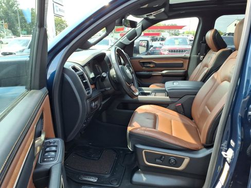 Used 2023 RAM 1500 Limited w/ Body Color Bumper Group AWD/4WD image 10