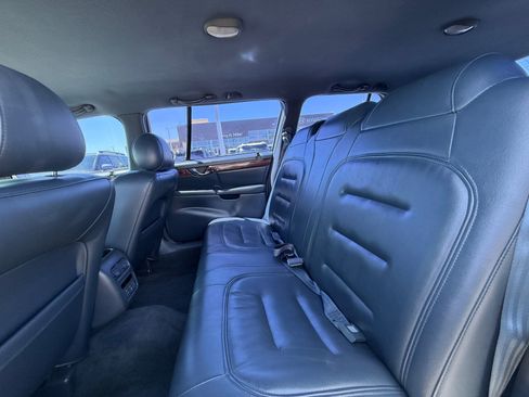 Used 2003 Cadillac De Ville Limousine FWD image 17