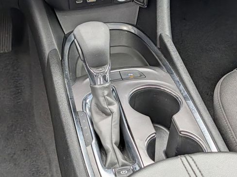 Used 2025 Chevrolet Malibu LT image 14