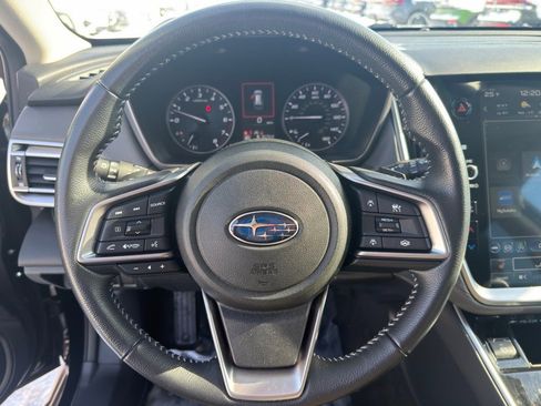 Used 2023 Subaru Outback Onyx Edition image 18