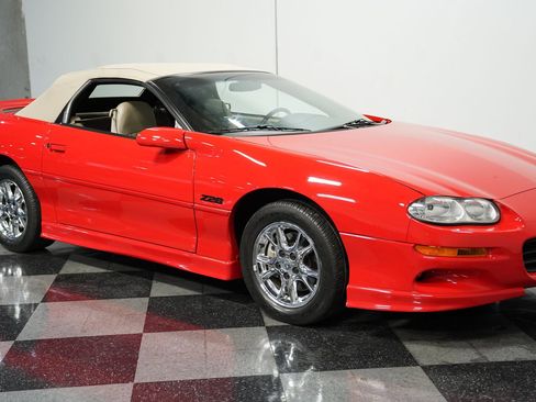 Used 2002 Chevrolet Camaro Z28 w/ Sport Appearance Pkg image 12