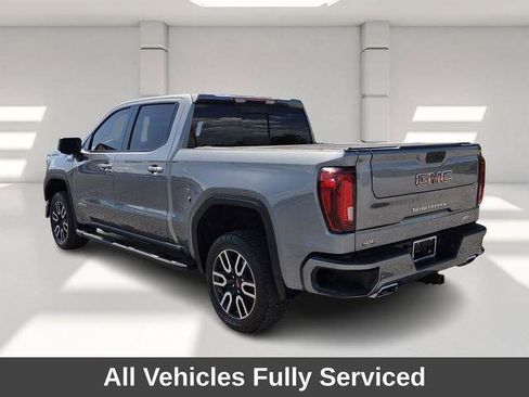 Used 2021 GMC Sierra 1500 AT4 w/ AT4 Premium Package AWD/4WD image 3