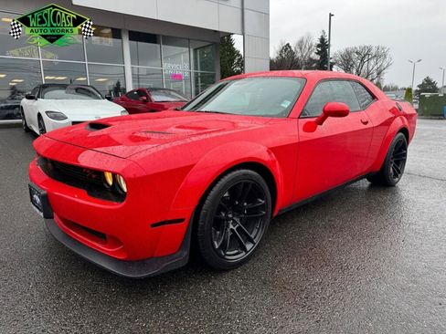 Used 2020 Dodge Challenger R/T Scat Pack image 1