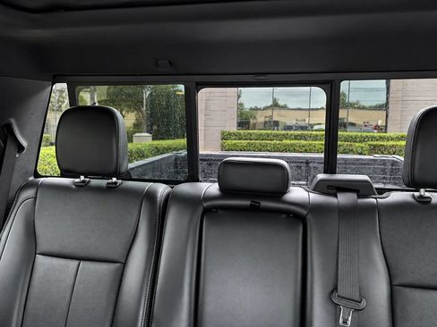 Used 2018 Ford F150 Lariat w/ Equipment Group 502A Luxury RWD image 32