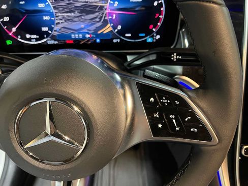 Used 2026 Mercedes-Benz GLC 300 4MATIC image 29