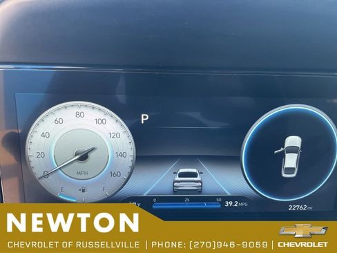 Used 2023 Hyundai Elantra Limited FWD image 19
