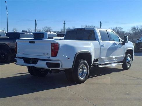 New 2026 Chevrolet Silverado 3500 High Country w/ Technology Package image 24