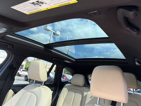 Used 2018 BMW X1 xDrive28i AWD/4WD image 15
