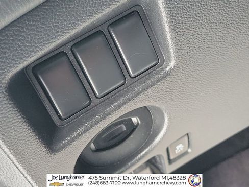 Used 2017 INFINITI QX50 2WD w/ Premium Plus Package image 38