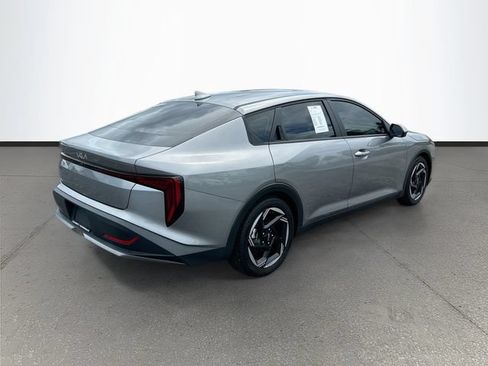 Used 2025 Kia K4 EX FWD image 25