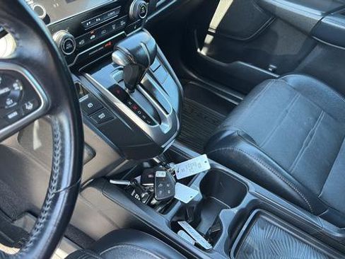 Used 2017 Honda CR-V Touring image 14