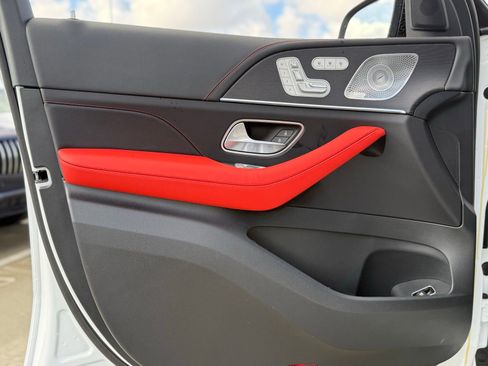 New 2026 Mercedes-Benz GLE 53 AMG 4MATIC Coupe image 15