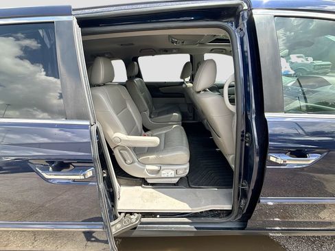 Used 2016 Honda Odyssey EX-L image 29
