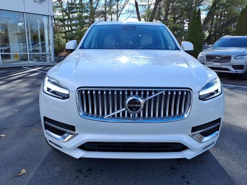 Used 2025 Volvo XC90 T8 Plus w/ Protection Package image 36