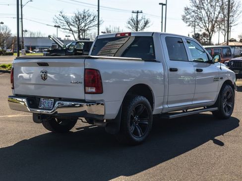 Used 2017 RAM 1500 ST w/ SXT Appearance Group image 7