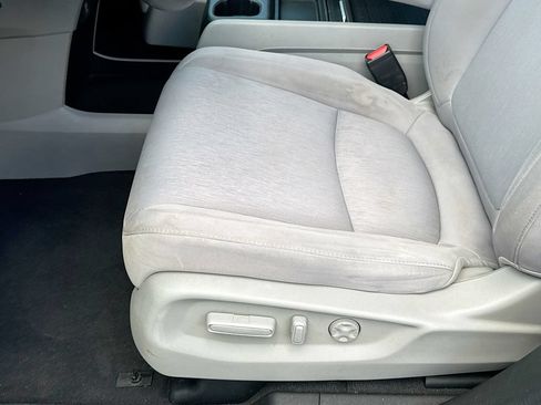 Used 2019 Honda Odyssey EX image 22