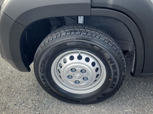 New 2026 RAM ProMaster 1500 w/ Convenience Group image 9