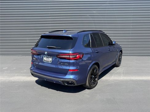 Used 2022 BMW X5 xDrive45e w/ M Sport Package AWD/4WD image 9