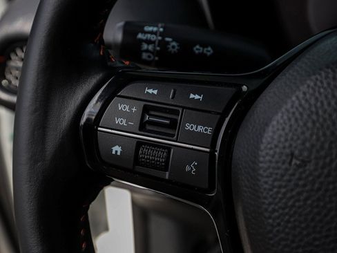 Used 2025 Honda HR-V Sport image 21