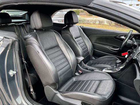 Used 2016 Buick Cascada Premium image 7