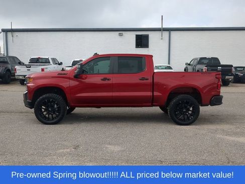 Used 2022 Chevrolet Silverado 1500 Custom Trail Boss AWD/4WD image 10