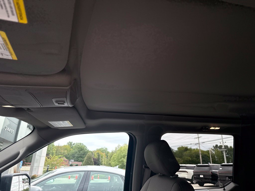 Used 2018 Ford F150 XLT w/ Equipment Group 302A Luxury AWD/4WD image 21