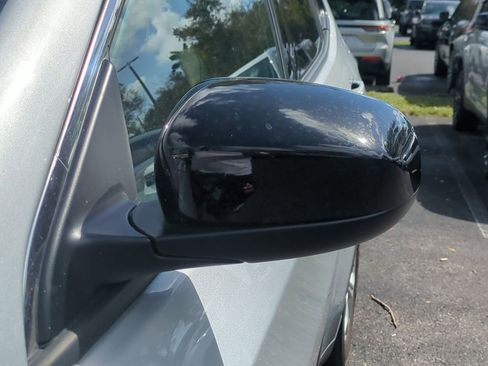 Used 2025 Jeep Compass Latitude image 13