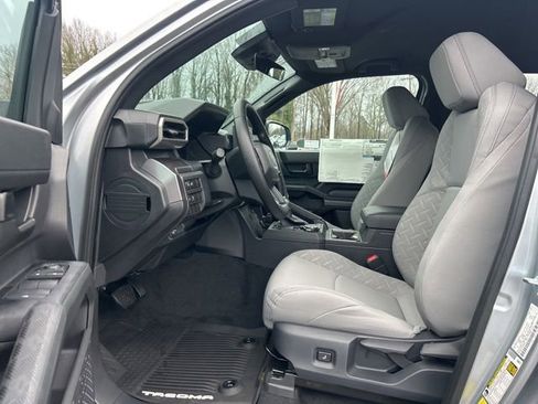 New 2026 Toyota Tacoma SR5 AWD/4WD image 13