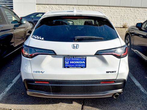 Used 2023 Honda HR-V Sport image 17