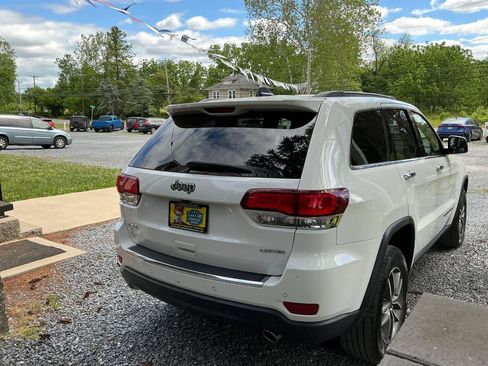 Used 2021 Jeep Grand Cherokee Limited w/ Sun & Sound Group AWD/4WD image 4