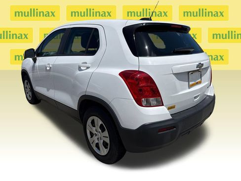 Used 2016 Chevrolet Trax LS FWD image 8