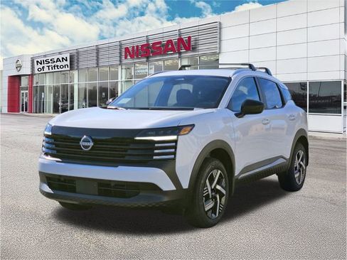 New 2026 Nissan Kicks SV w/ Cold Weather Package image 3