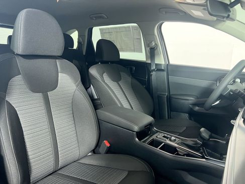 New 2026 Kia Sorento LX image 31