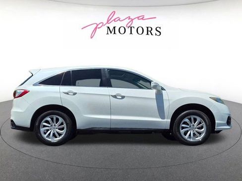 Used 2017 Acura RDX FWD w/ Technology Package image 4