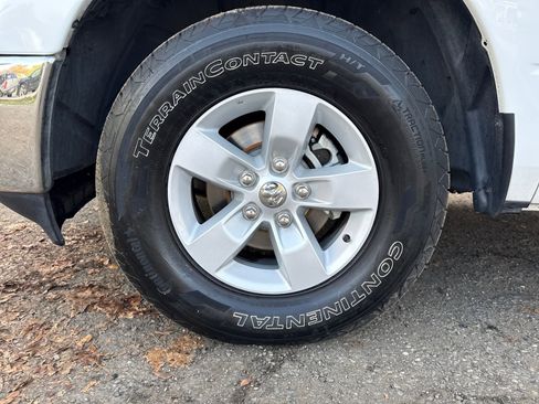 Used 2021 RAM 1500 Tradesman w/ Chrome Appearance Group image 27