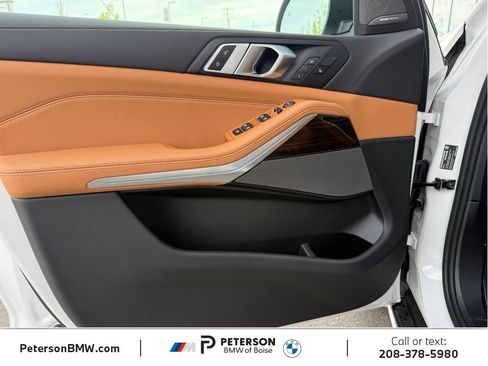 New 2026 BMW X5 xDrive50e w/ Premium Package AWD/4WD image 14