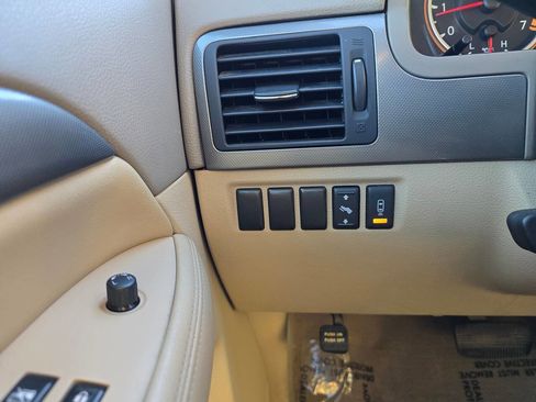 Used 2012 Nissan Armada SV image 25