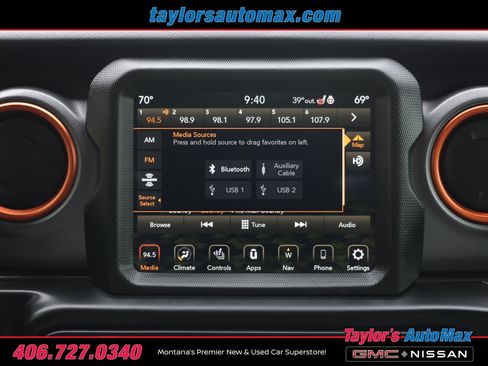 Used 2022 Jeep Gladiator Mojave w/ LED Lighting Group AWD/4WD image 12