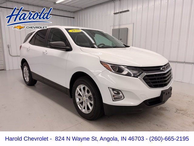 Used 2020 Chevrolet Equinox LS w/ LS Convenience Package AWD/4WD image 1