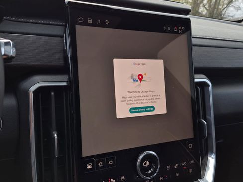 Certified 2025 GMC Acadia Denali image 29