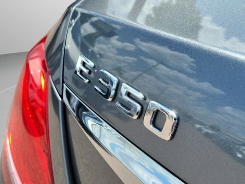 Used 2020 Mercedes-Benz E 350 Sedan image 29