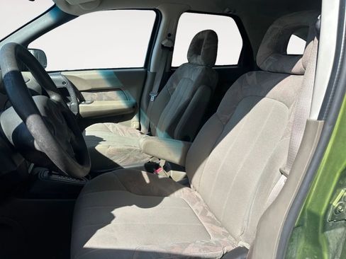 Used 2001 Pontiac Aztek Sport Utility 4D w/ Opt Pkg 1 image 10