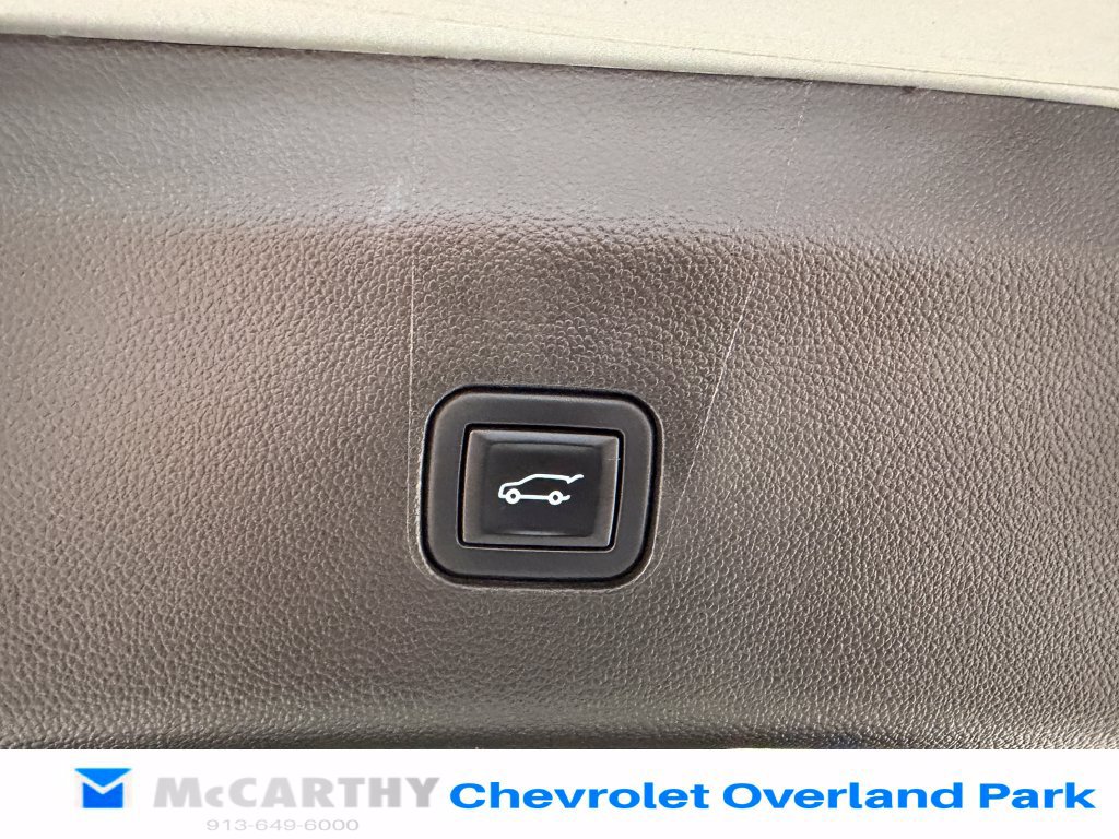 Used 2021 Buick Enclave Essence w/ Sport Touring Edition FWD image 32