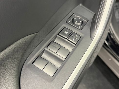 Certified 2025 Toyota RAV4 LE FWD image 20