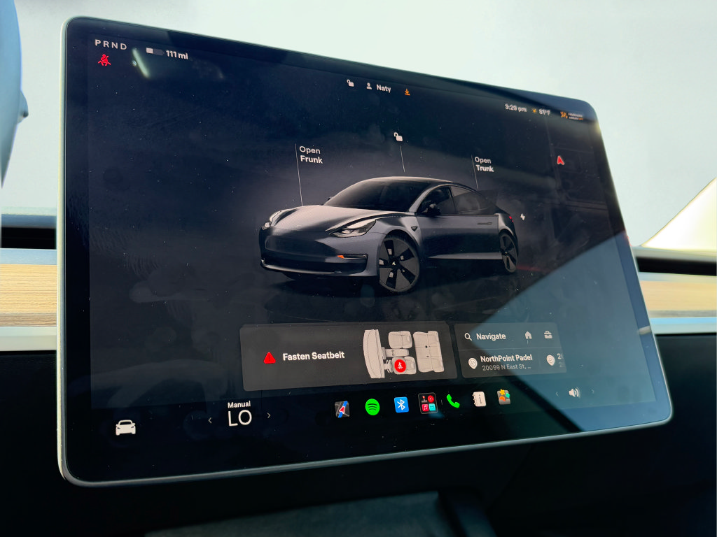 Used 2023 Tesla Model 3 Standard Range RWD image 29