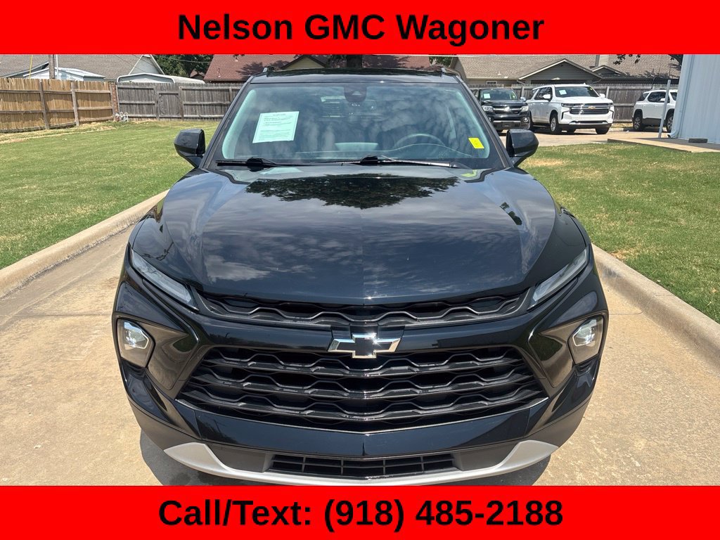 Used 2023 Chevrolet Blazer LT w/ Convenience Package AWD/4WD image 2