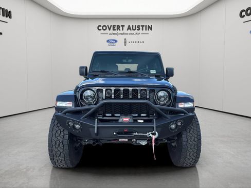 Used 2020 Jeep Gladiator Sport w/ Quick Order Package 24S AWD/4WD image 8