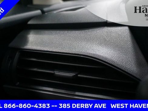 Used 2024 Subaru Crosstrek 2.0i Premium AWD/4WD image 25